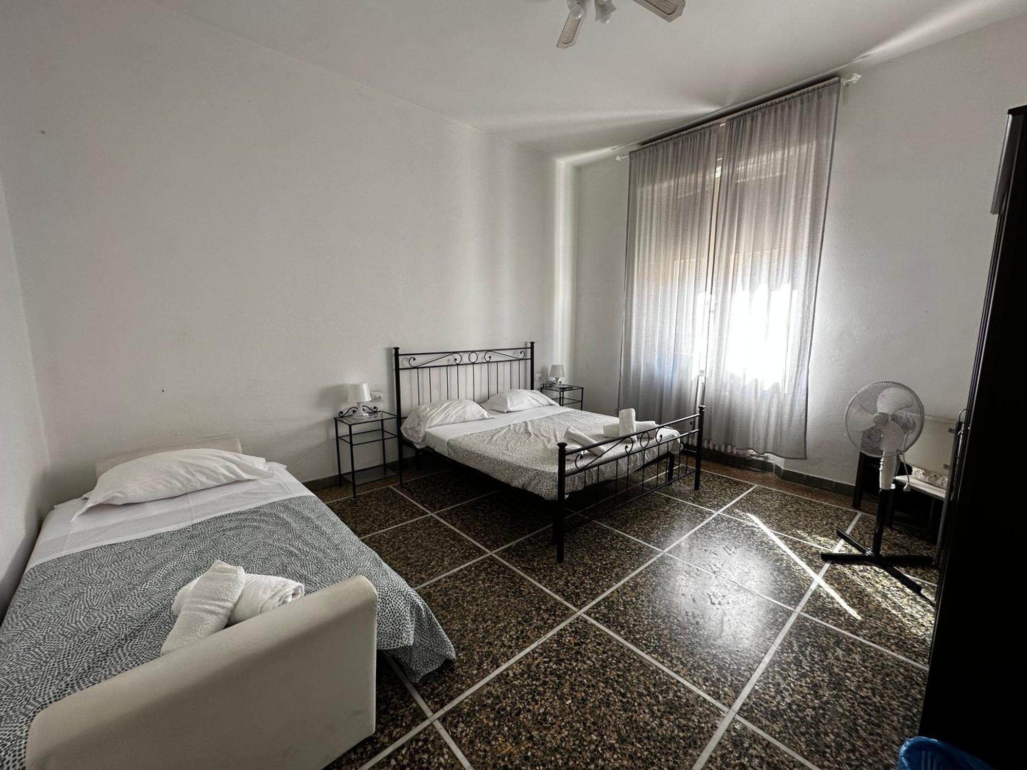 Holiday Pisa Gare 2 Εξωτερικό φωτογραφία