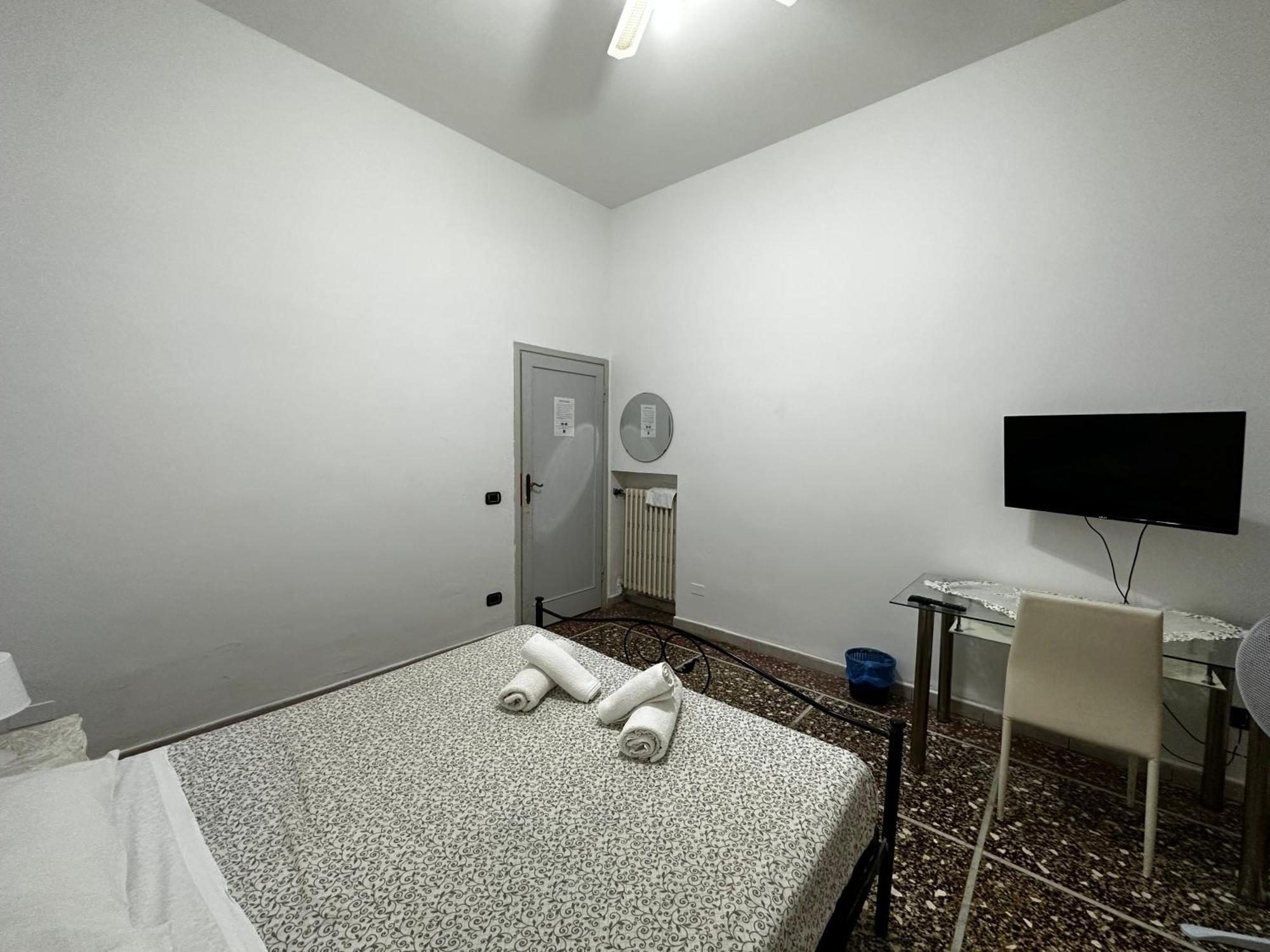 Holiday Pisa Gare 2 Εξωτερικό φωτογραφία